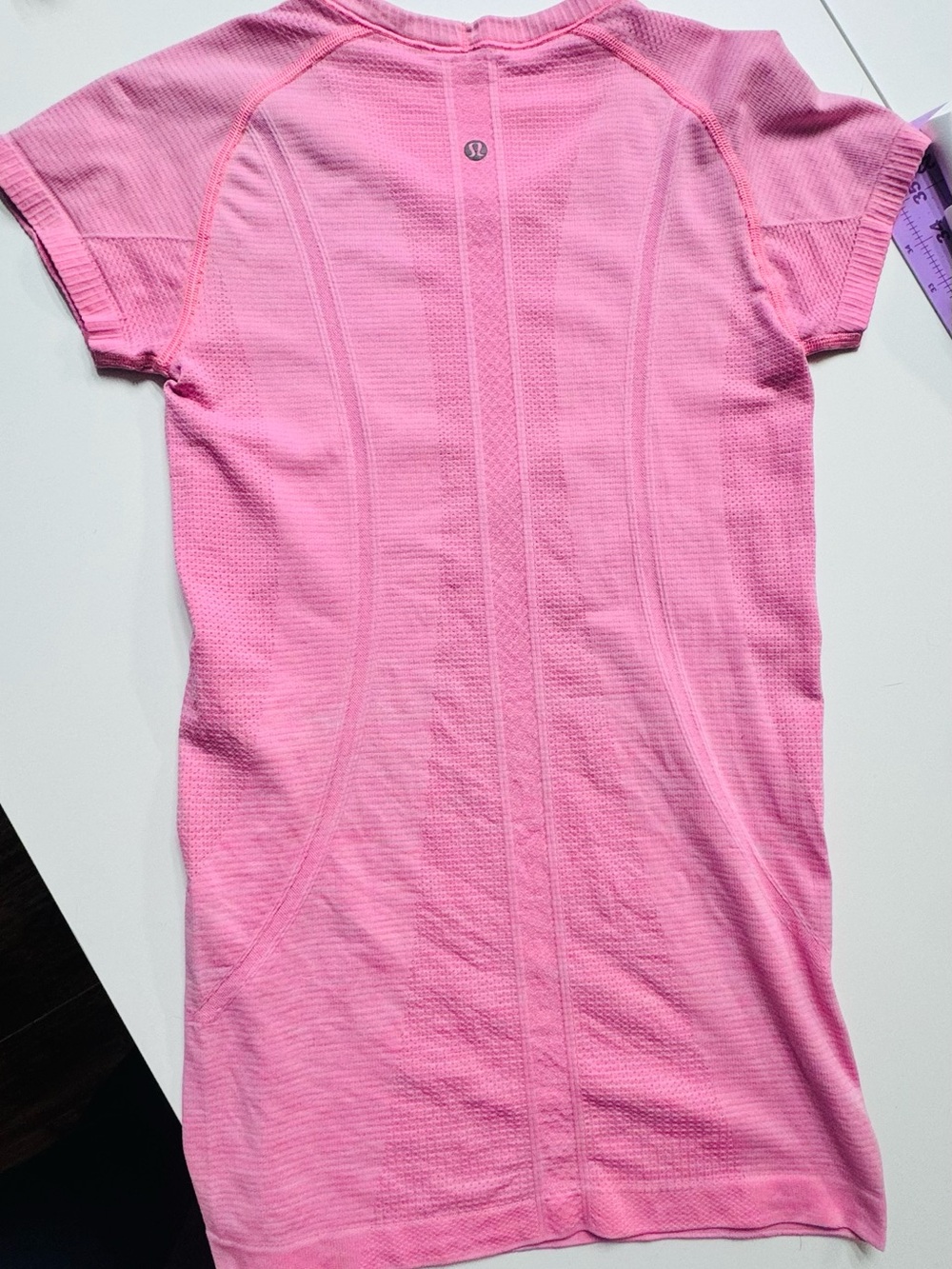Lululemon Swiftly Tech Light Pink Size 4 - Picture 2 of 4
